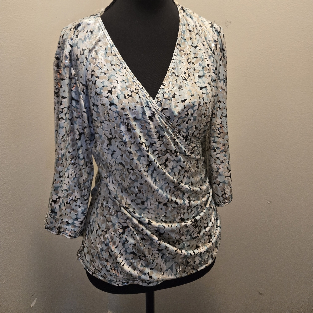 MSK Fitted Long Sleeve Blouse in Blue and Gray
